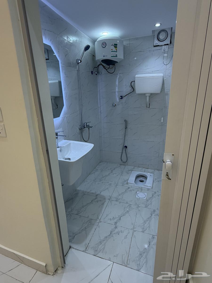 4 bedroom apartment in Al Sinaiyah 7