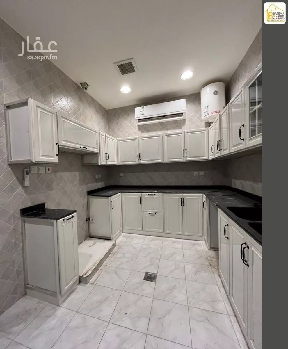 دور 4 غرف في النرجس 12