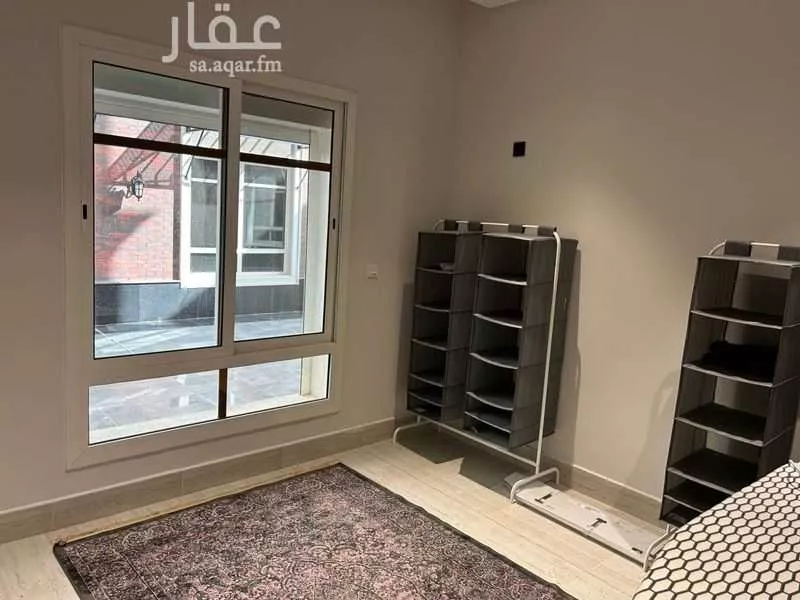 شقة 3 غرف في الحمراء 7