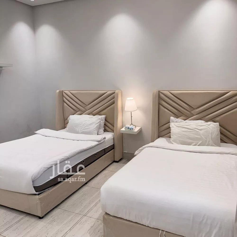 3 bedroom apartment in Al Malqa 16
