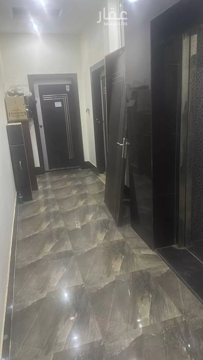 شقة 5 غرف في ظهرة لبن 9