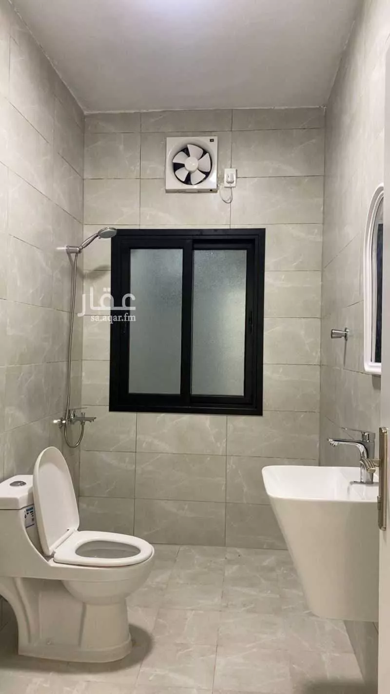 عمارة 241 م² في الخبر الشمالية 2