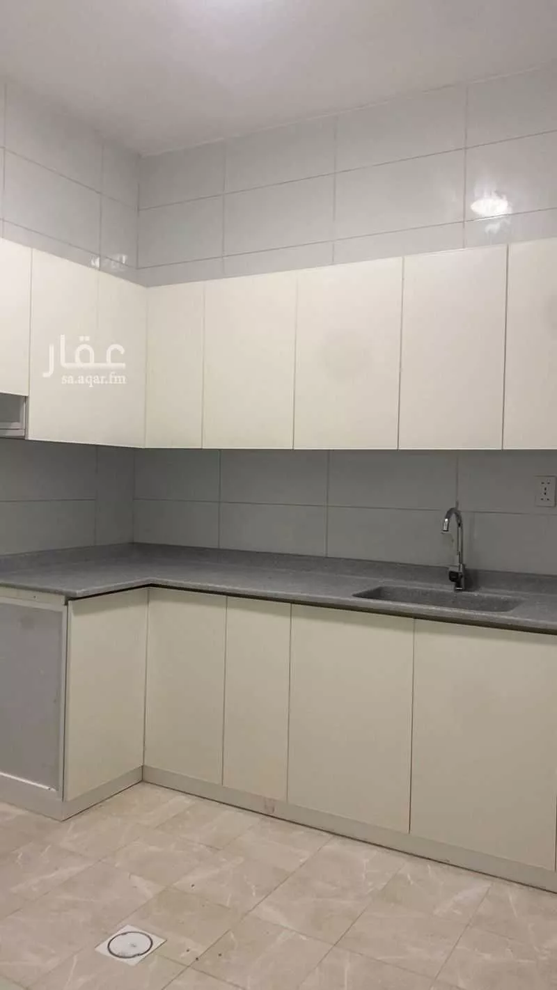 عمارة 241 م² في الخبر الشمالية 3