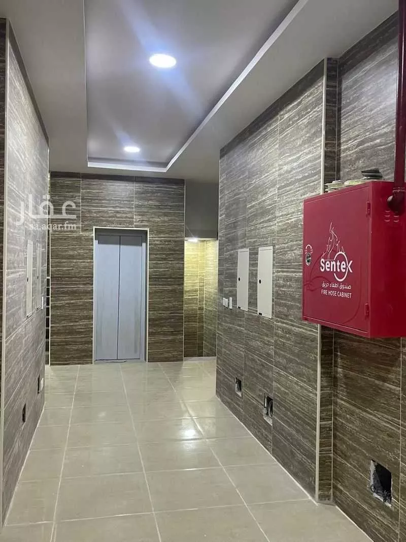 عمارة 302 م² في الخبر الشمالية 2