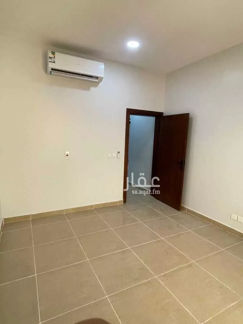 عمارة 302 م² في الخبر الشمالية 4