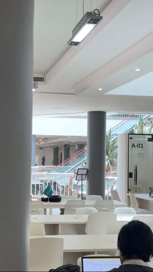 مكتب 10829 م² في الروضة 11