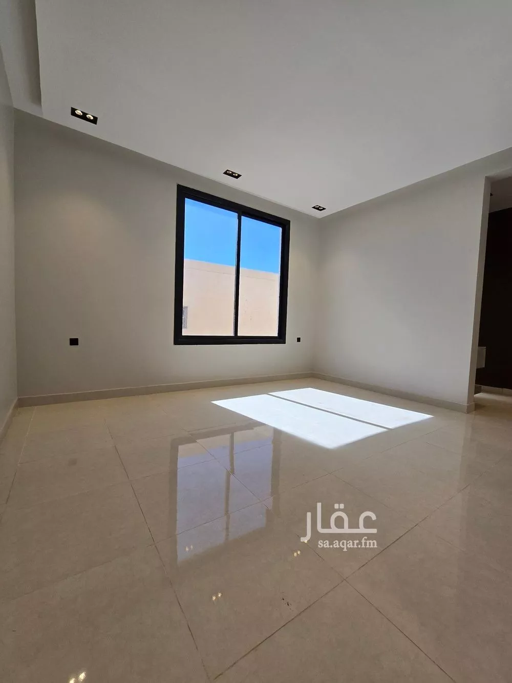 3 bedroom floor in Al Rimal 7