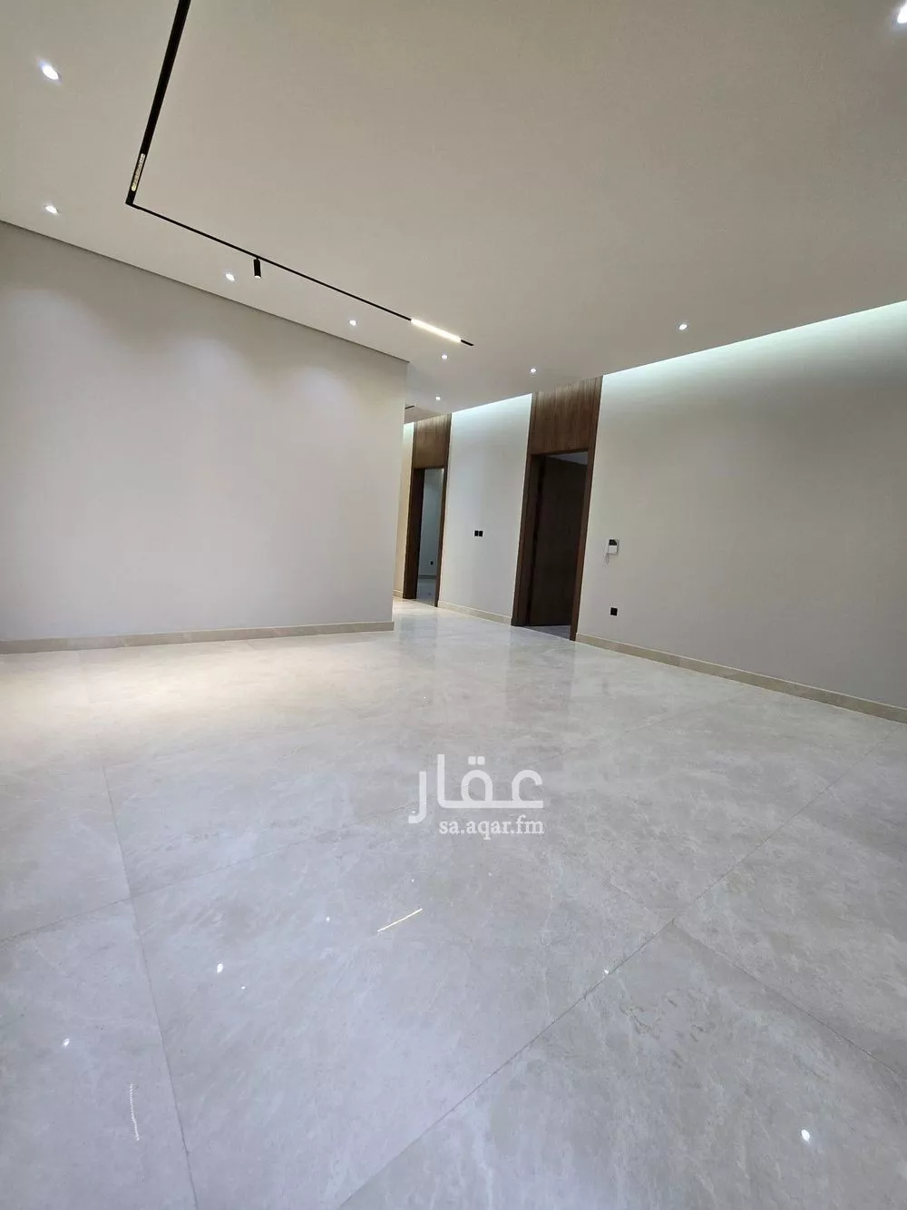 3 bedroom floor in Al Rimal 8
