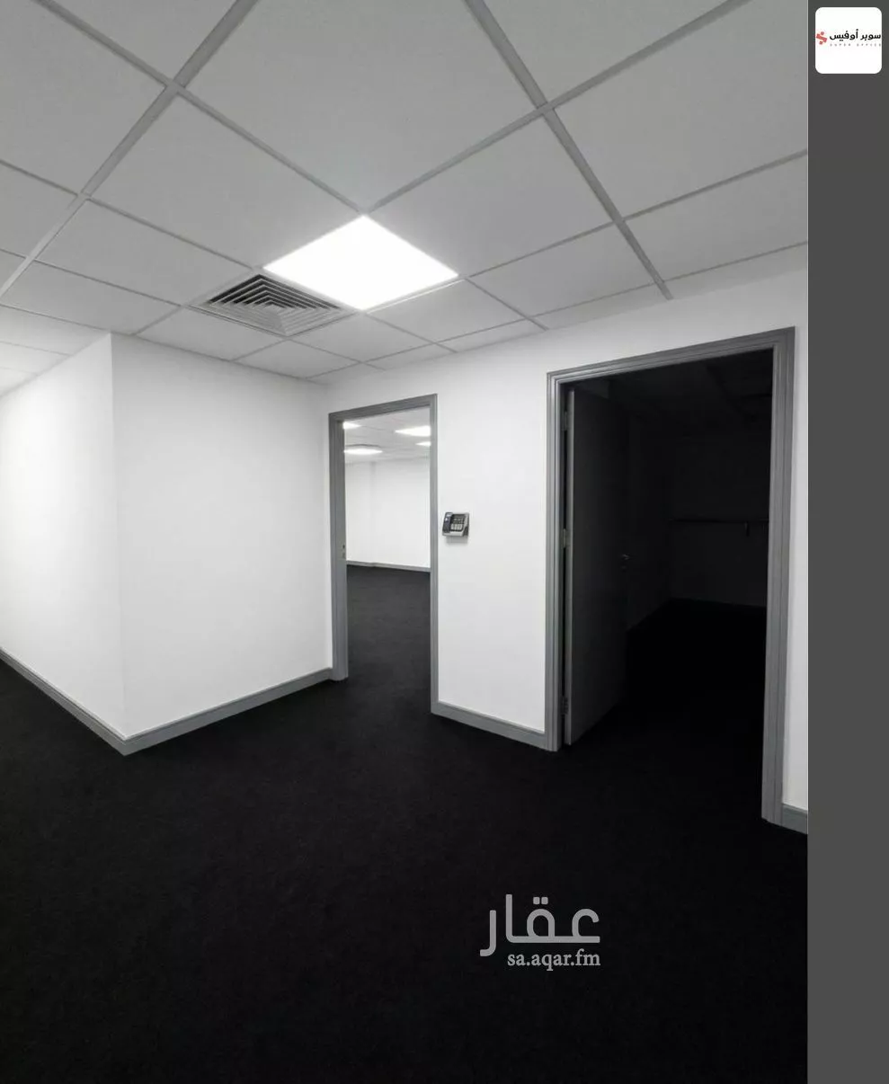 مكتب 10829 م² في الروضة 11