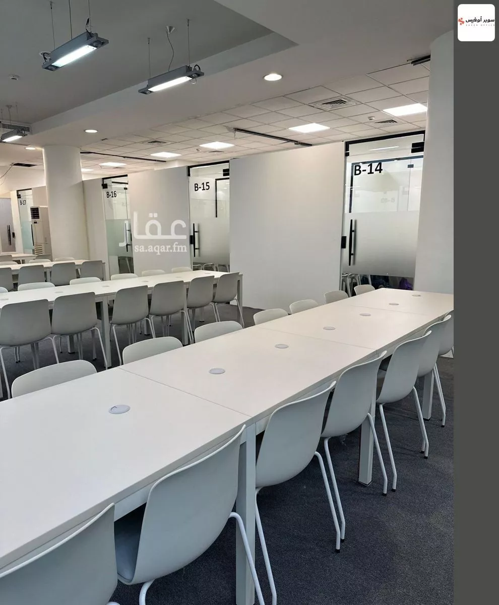 مكتب 10829 م² في الروضة 3