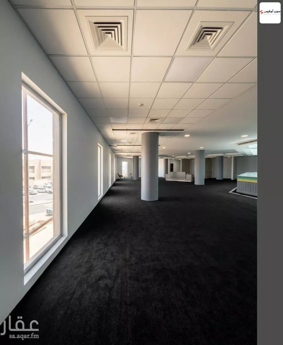 مكتب 10829 م² في الروضة 9