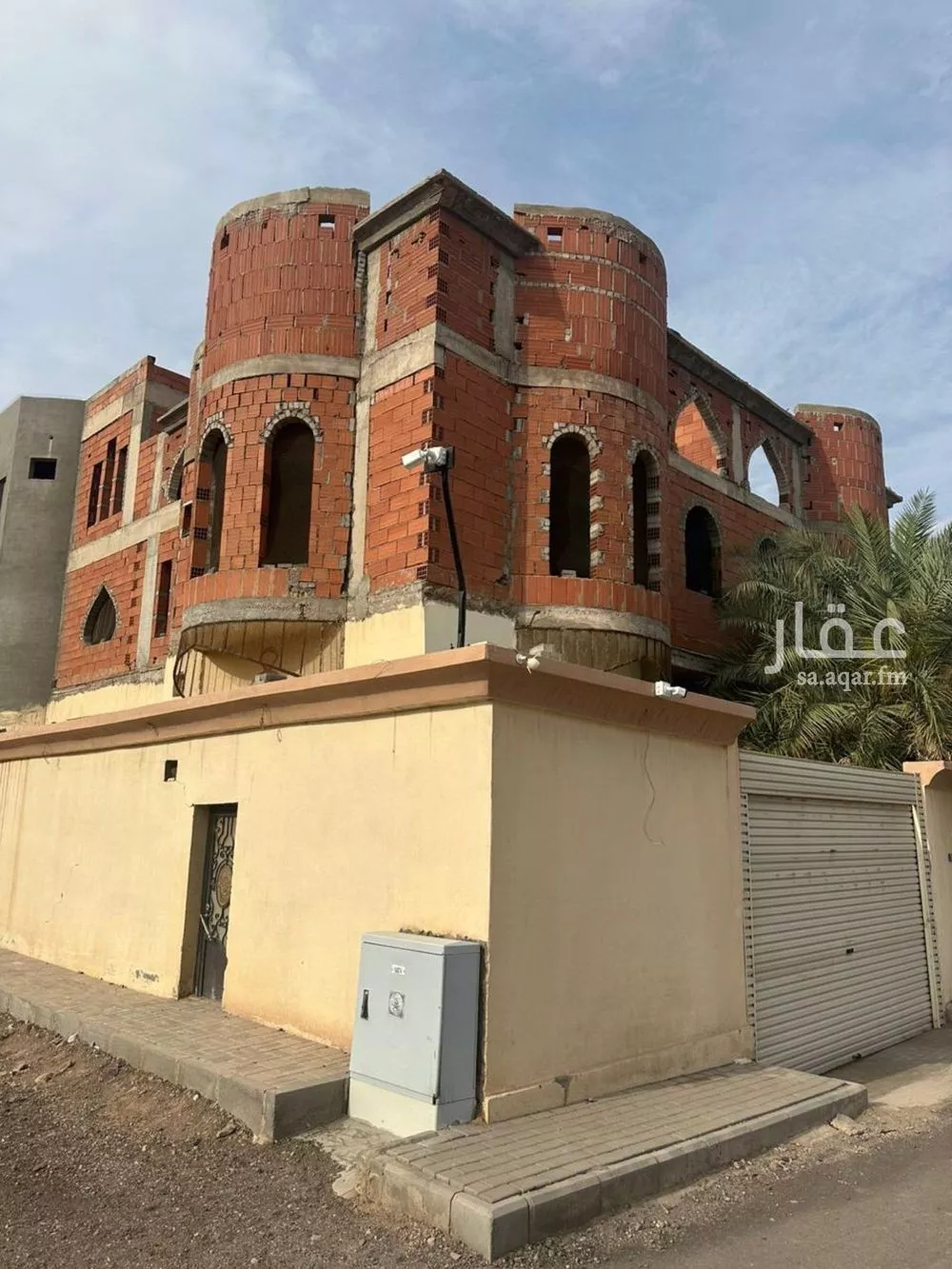 عمارة 750 م² في ورقان 7