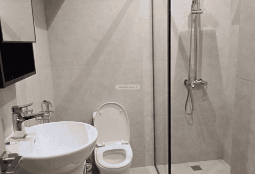 شقة 1 غرف في الملقا 17