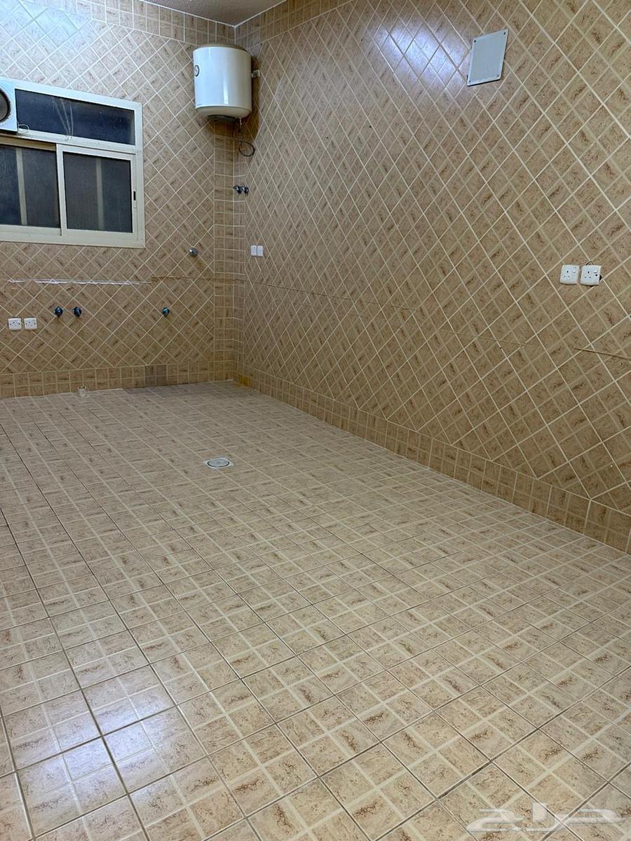 فيلا 3 غرف في العوالي 7