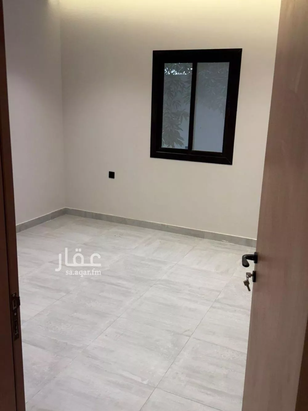 شقة 2 غرف في النزهة 3