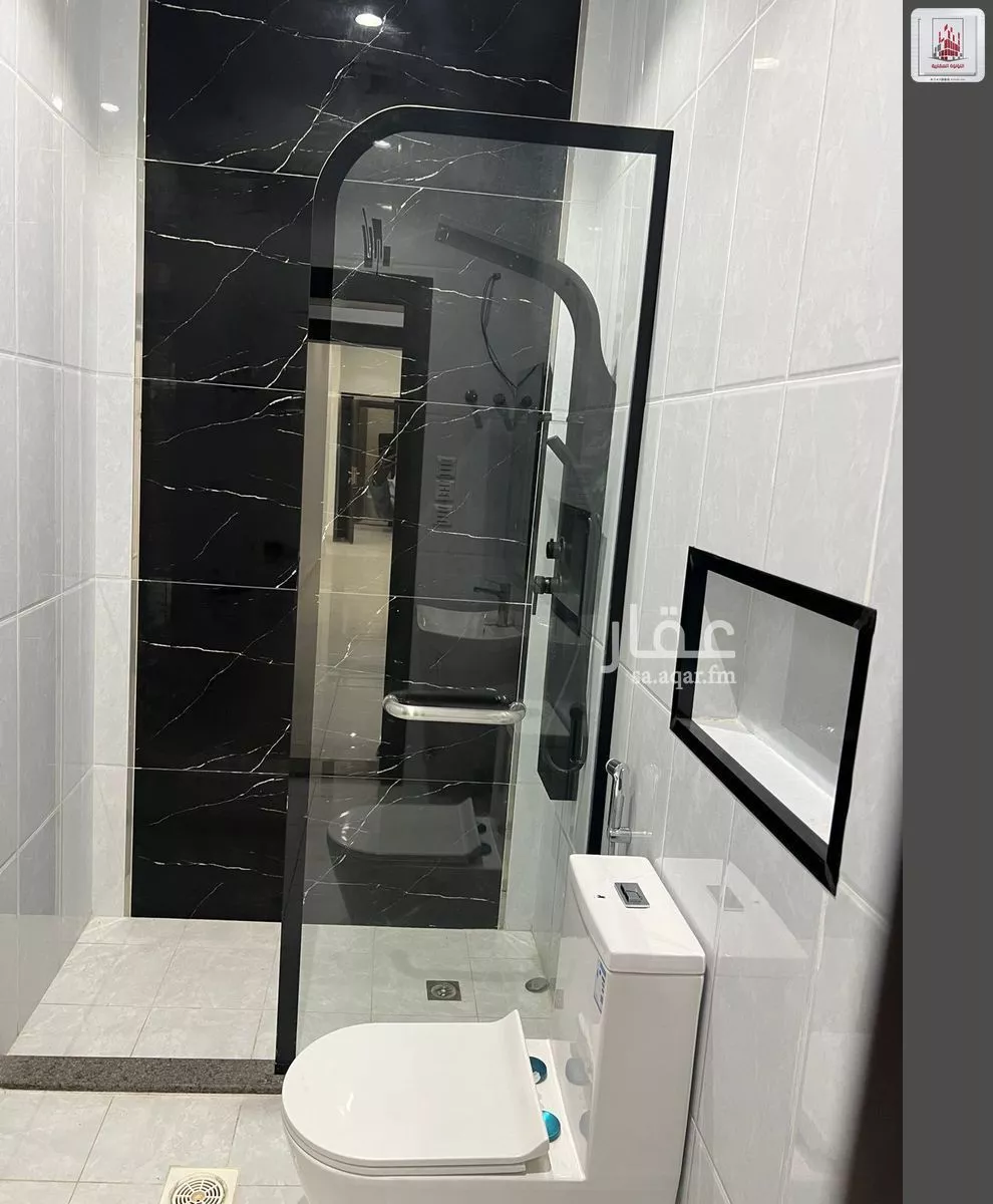 شقة 5 غرف في المروة 10