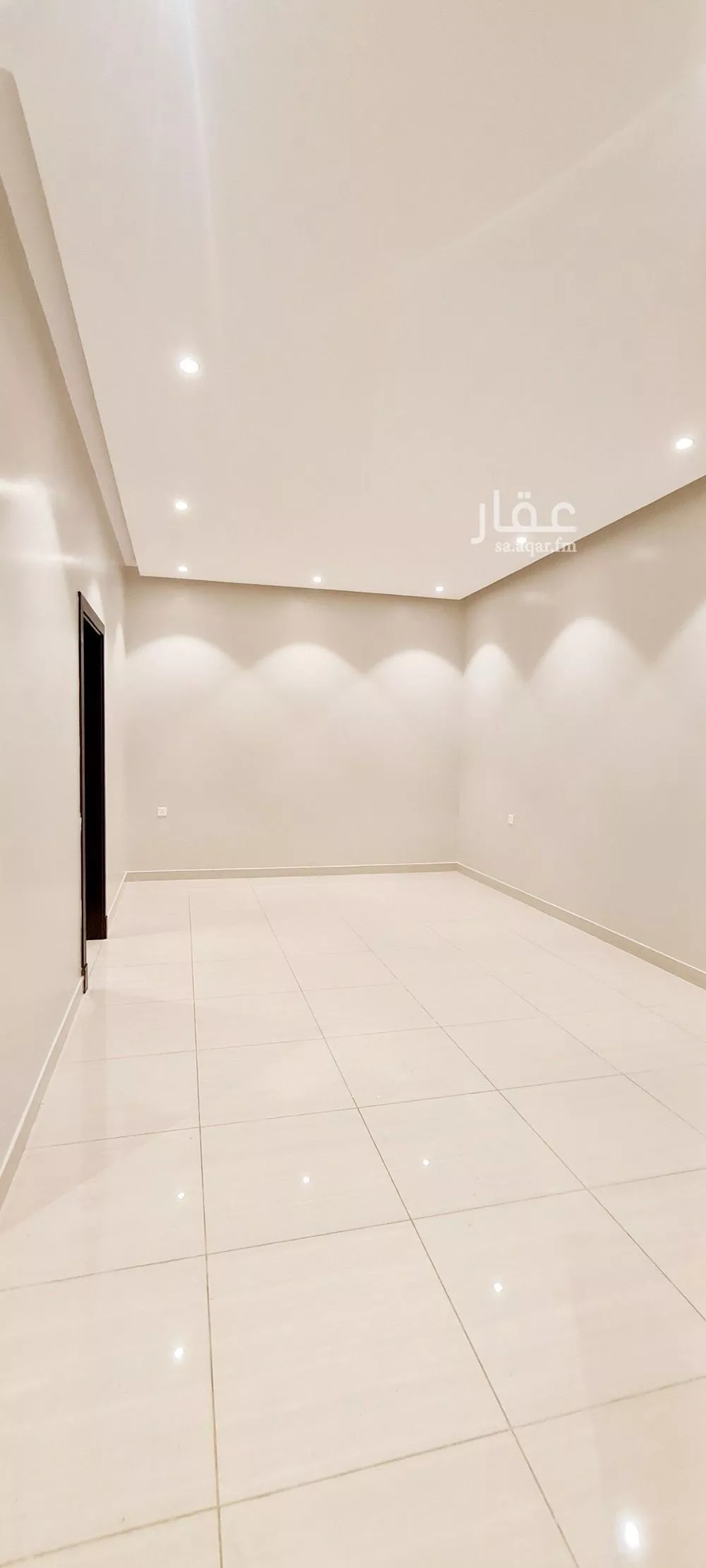 شقة 3 غرف في الورود 5