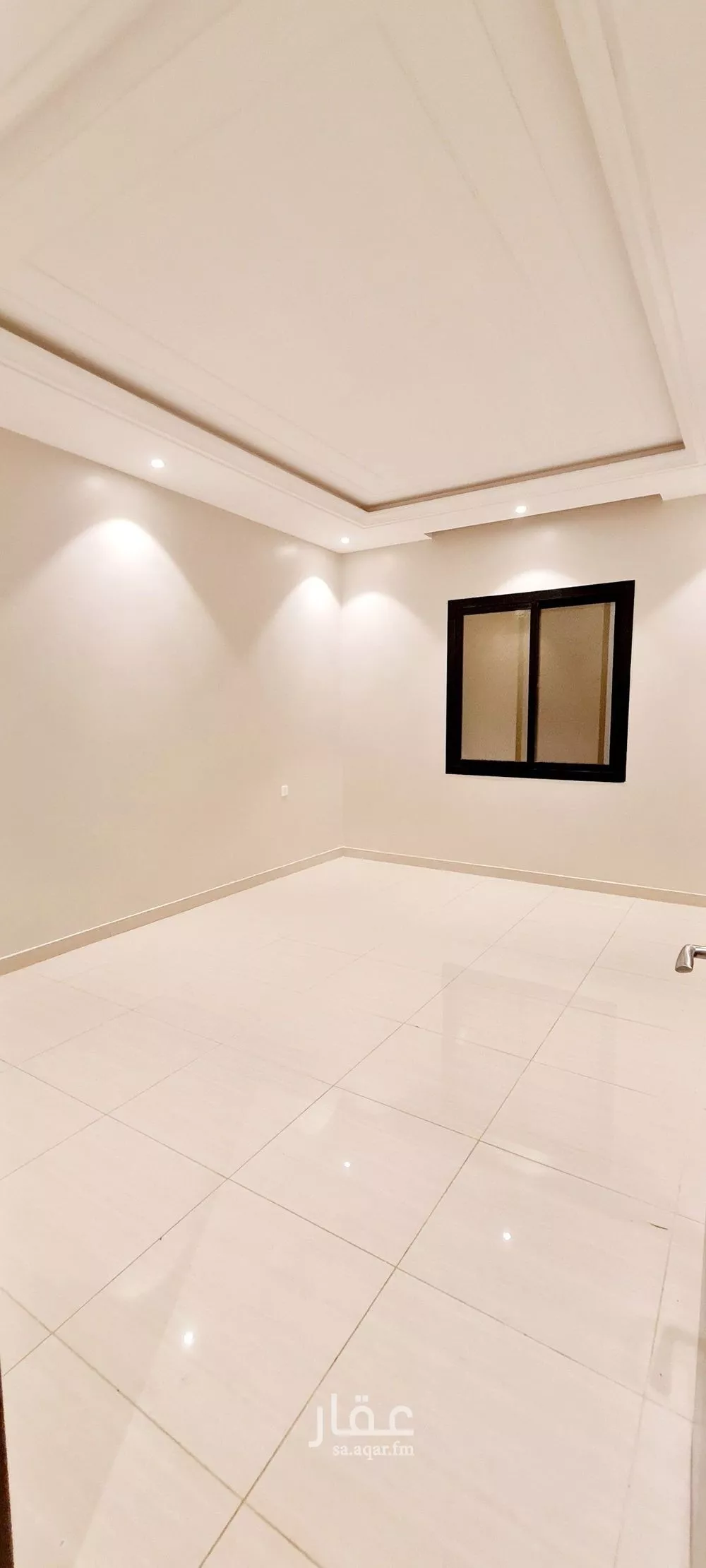 شقة 3 غرف في الورود 7