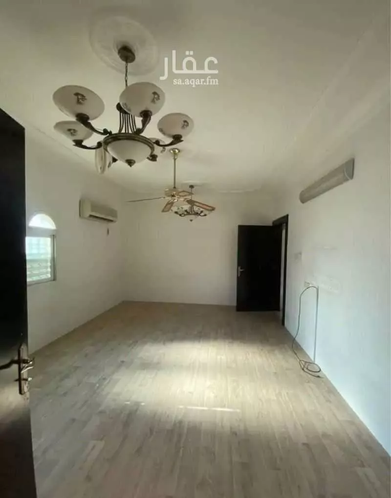 دور 5 غرف في الفيحاء 9