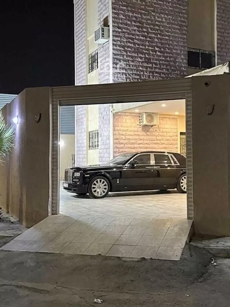 دور 4 غرف في الروضة 4