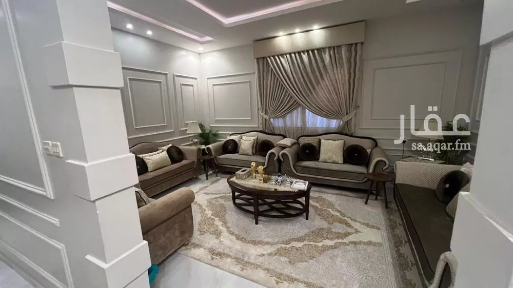 فيلا 10 غرف في العارض 6