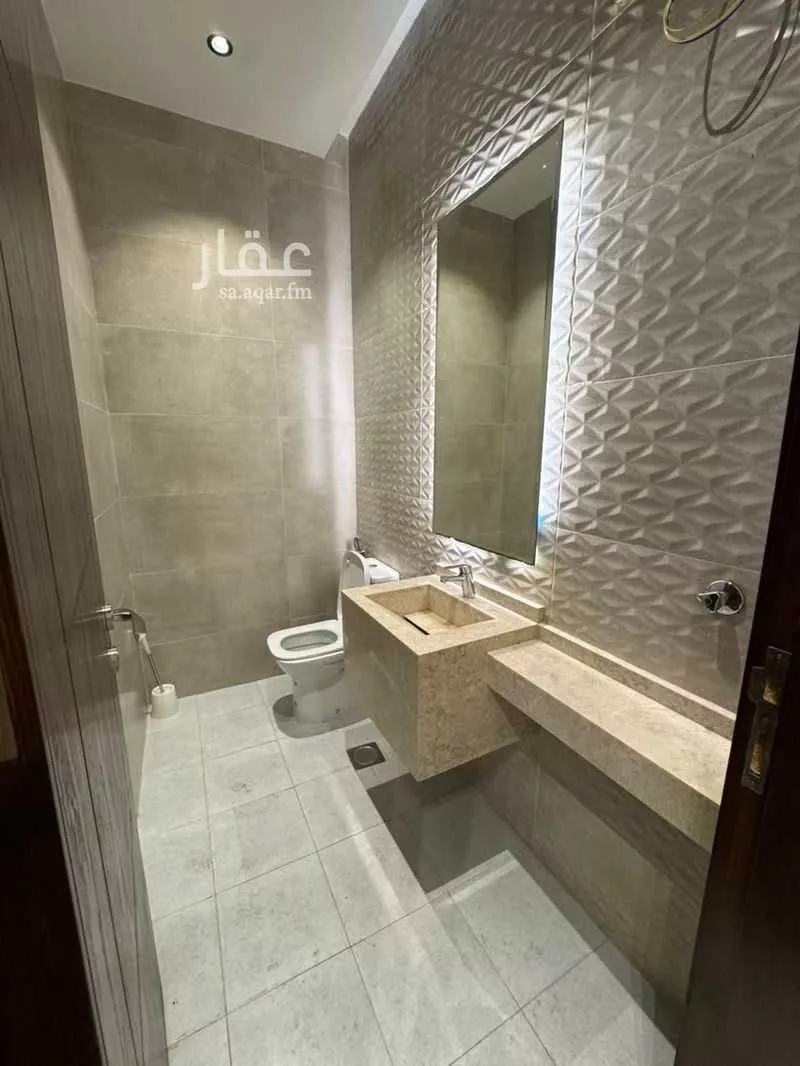 شقة 4 غرف في الروضة 13