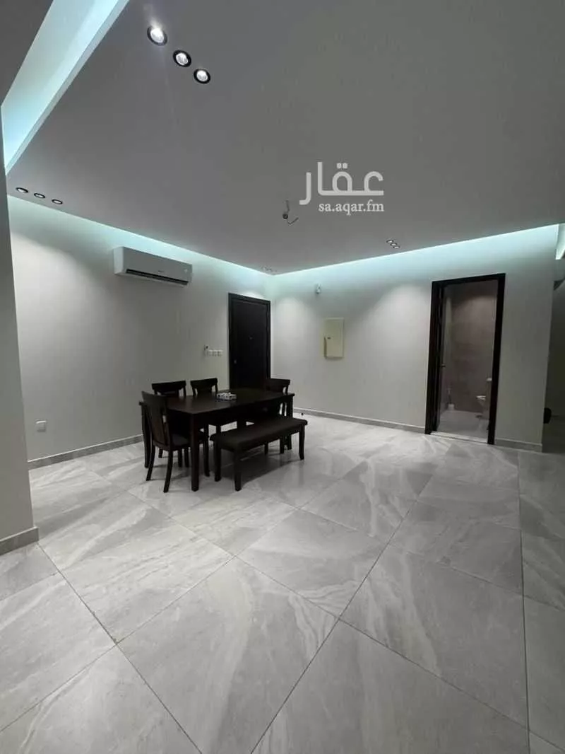 شقة 4 غرف في الروضة 6