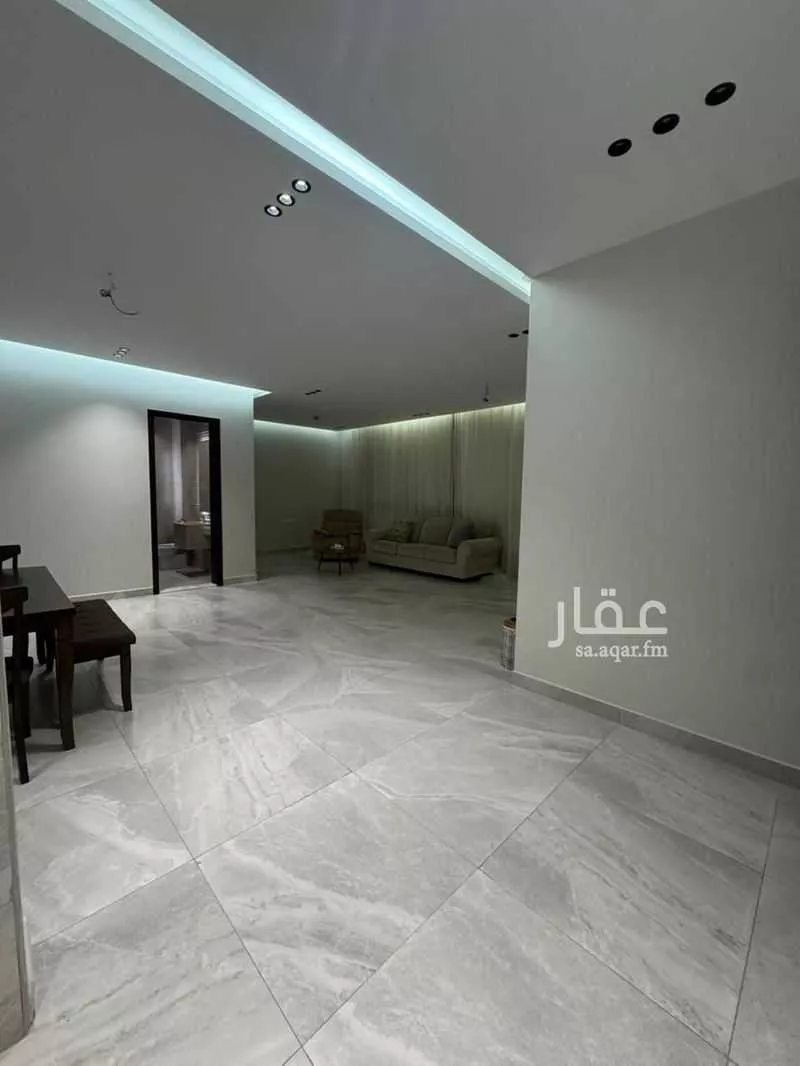 شقة 4 غرف في الروضة 7