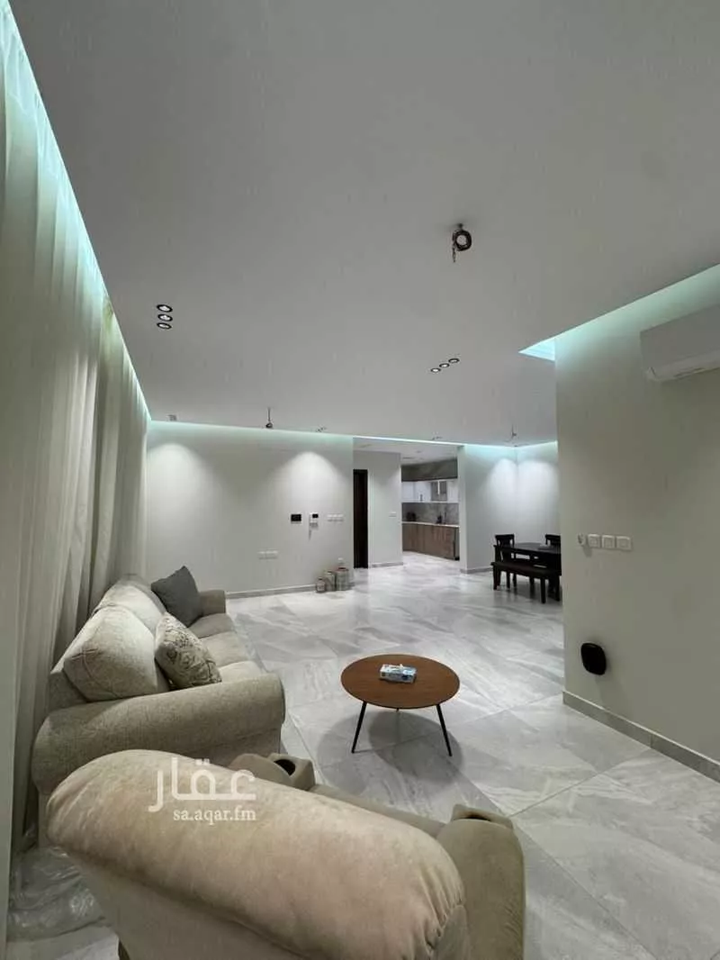 شقة 4 غرف في الروضة 10