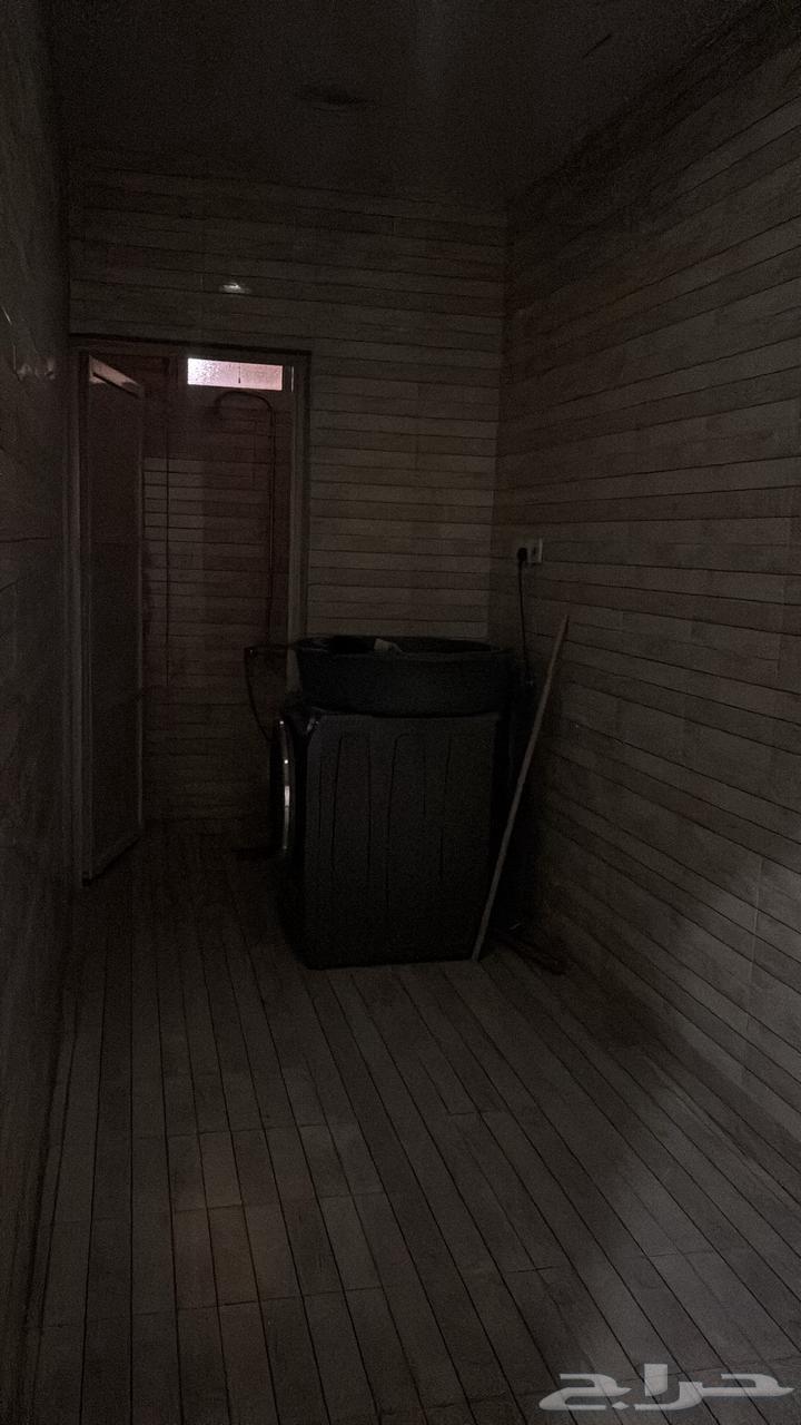 8 bedroom villa in Ishbiliyah 14