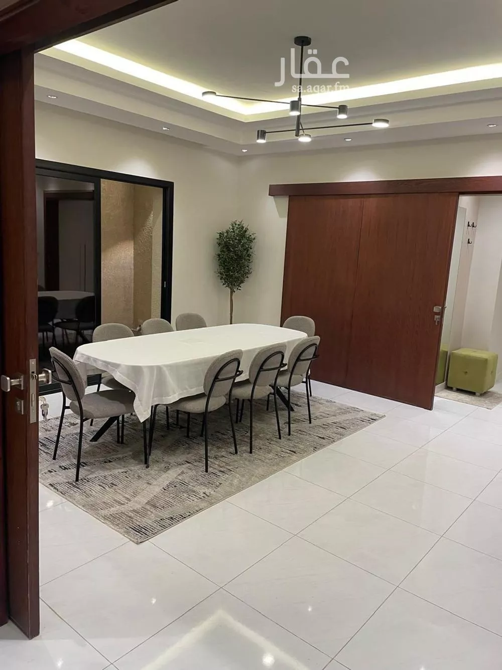 فيلا 5 غرف في الجنادرية 7