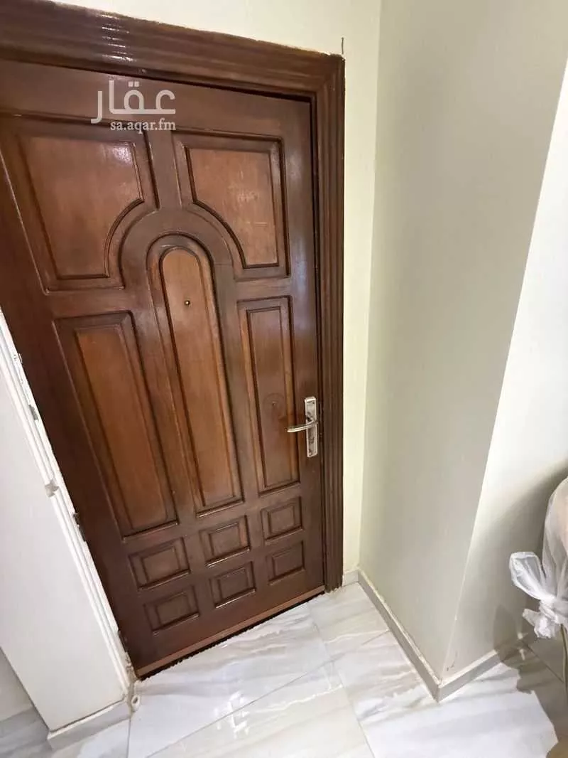 فيلا 5 غرف في السلامة 13