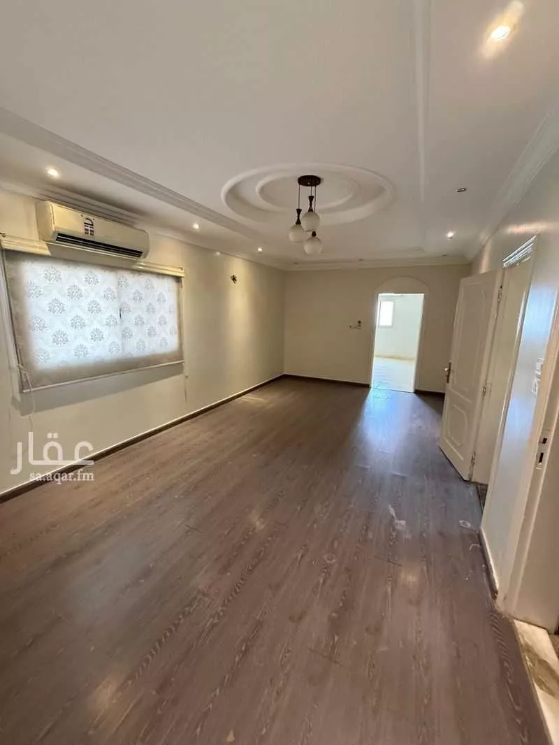 فيلا 5 غرف في السلامة 18