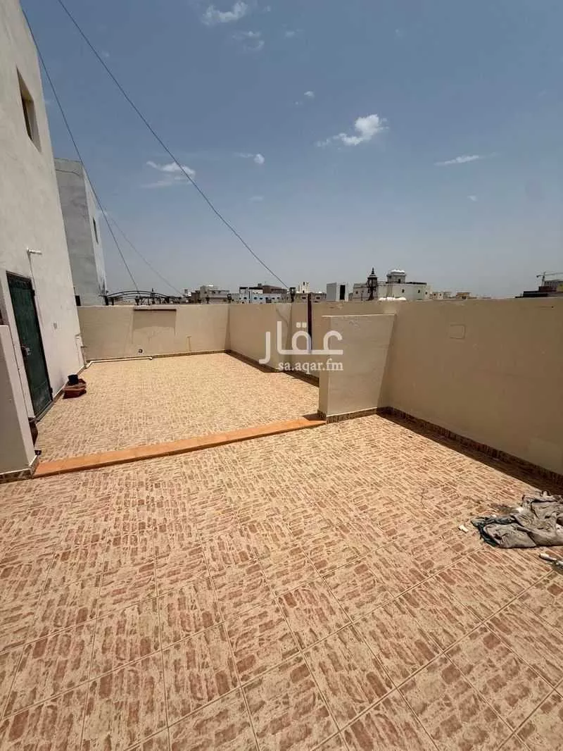 فيلا 5 غرف في السلامة 26