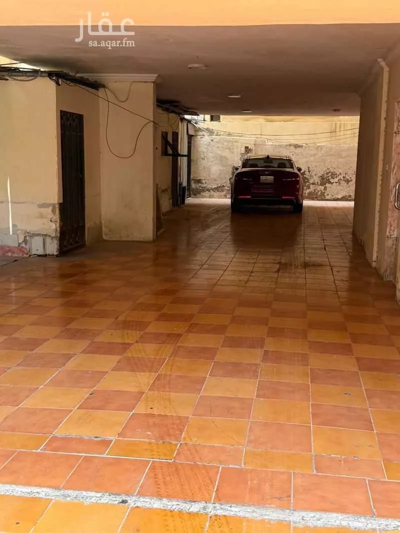 فيلا 5 غرف في السلامة 4