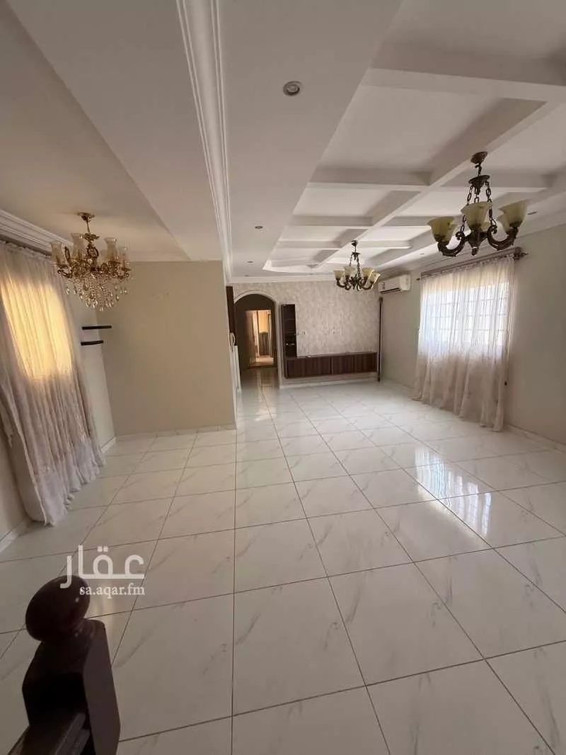 فيلا 5 غرف في السلامة 10