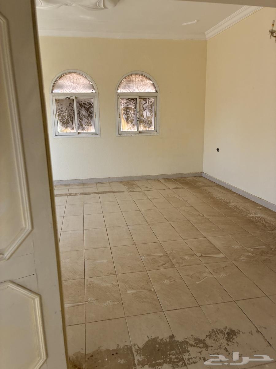 شقة 2 غرف في الربوة 6