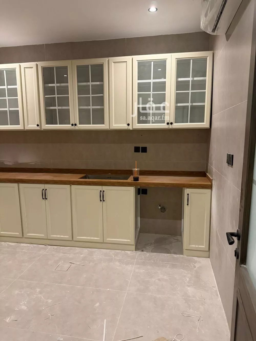 4 bedroom apartment in Ash Shulah 2