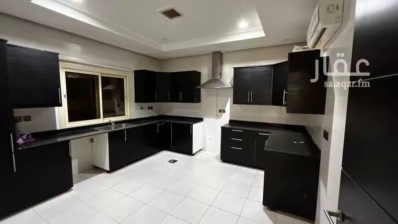 فيلا 6 غرف في الياسمين 3