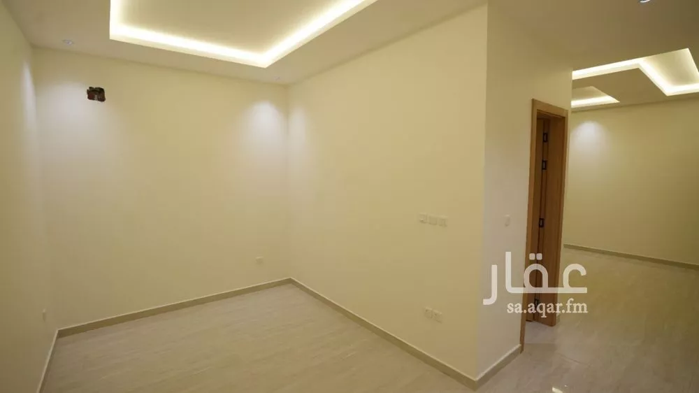 فيلا 3 غرف في العليا 5