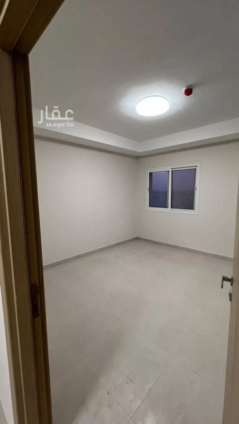 شقة 4 غرف في الفرسان 14