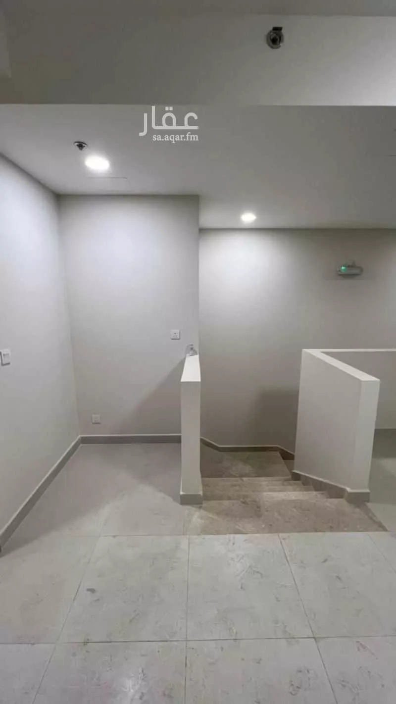 شقة 4 غرف في الفرسان 17