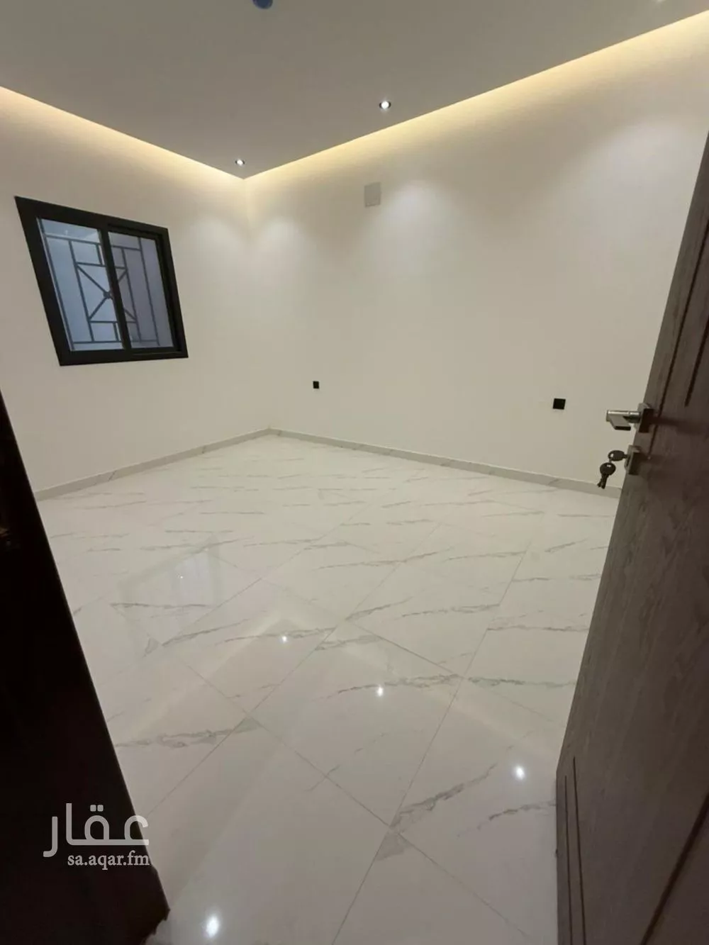 شقة 6 غرف في بدر 6