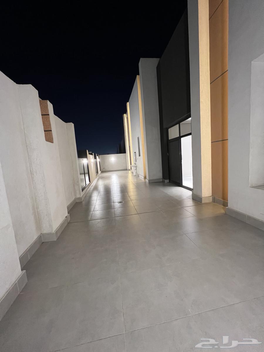 شقة 6 غرف في الصفا 16