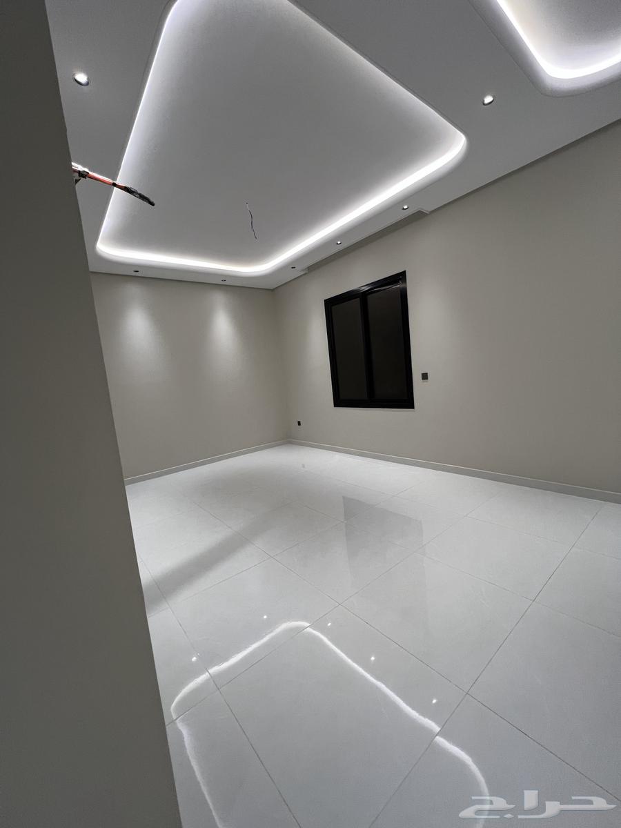 شقة 6 غرف في الصفا 5