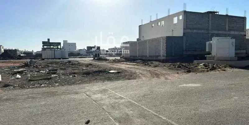 أرض 308 م² في المطار 2