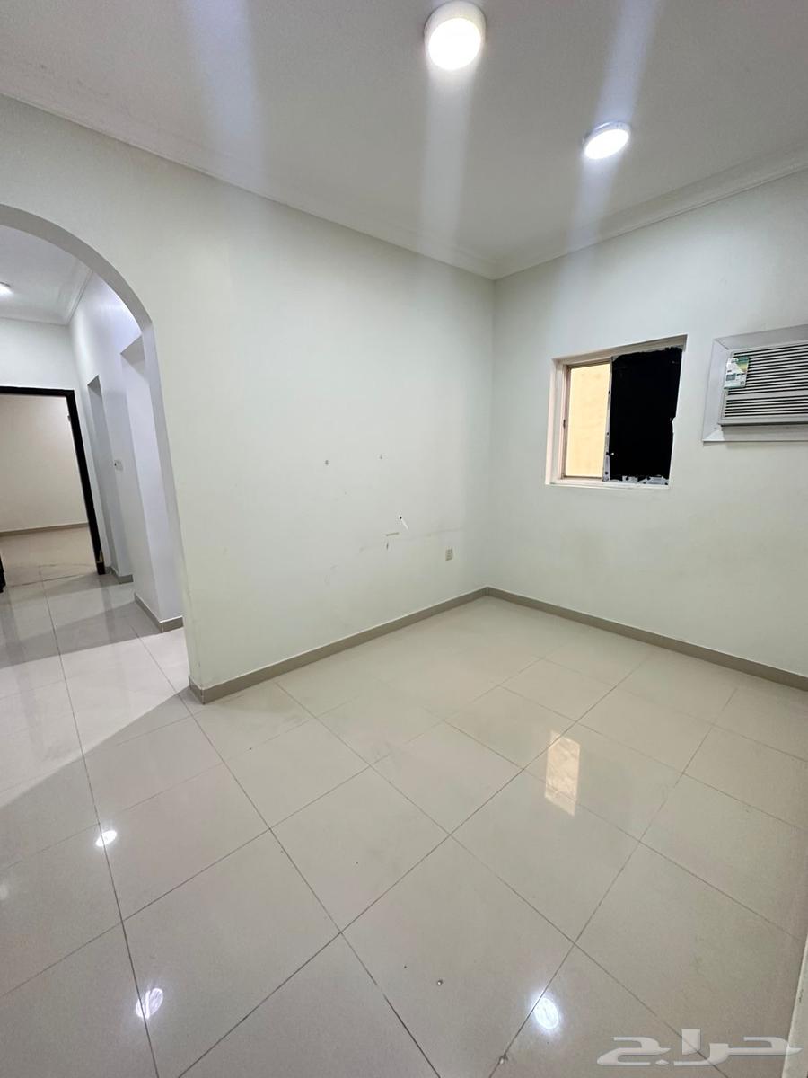 شقة 1 غرف في احد 2