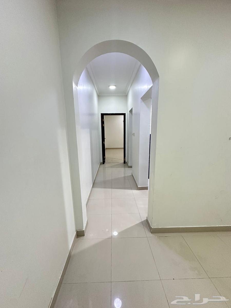 شقة 1 غرف في احد 5