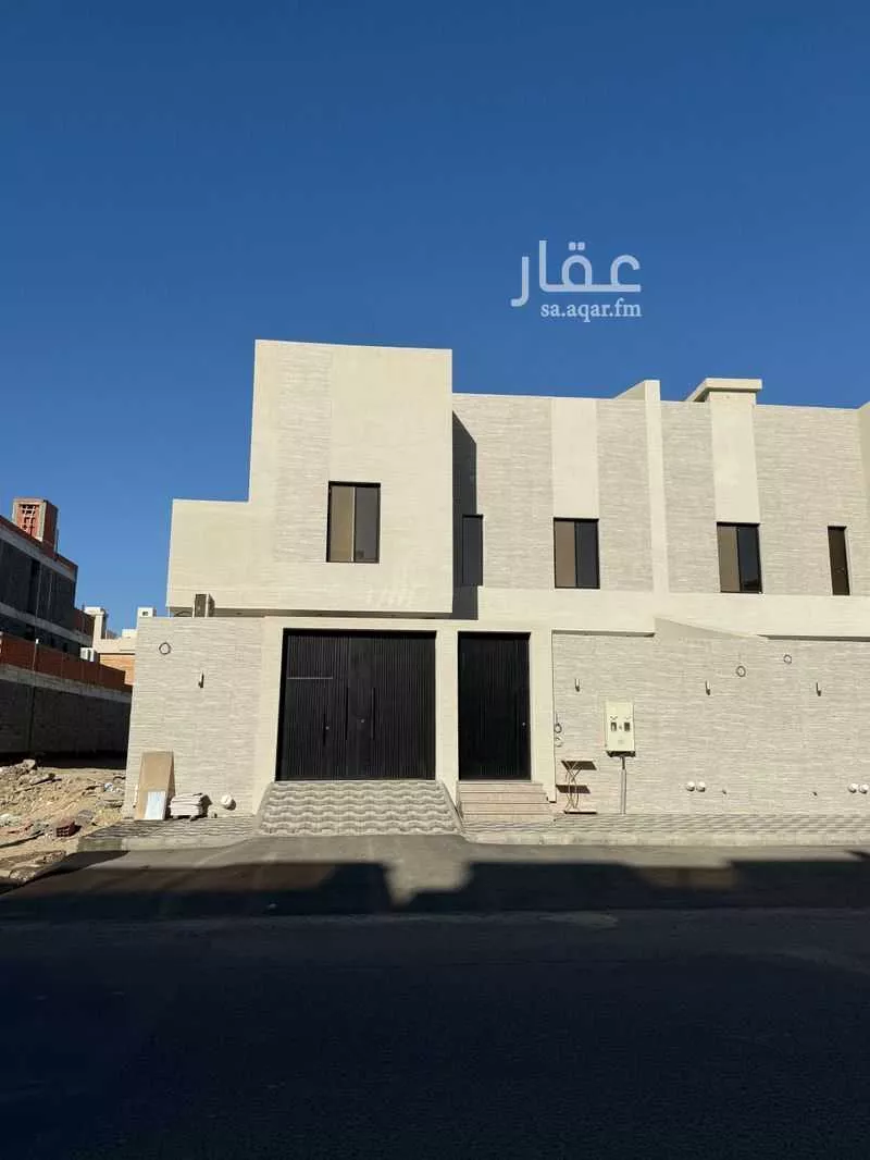 فيلا 4 غرف في الزمرد 2