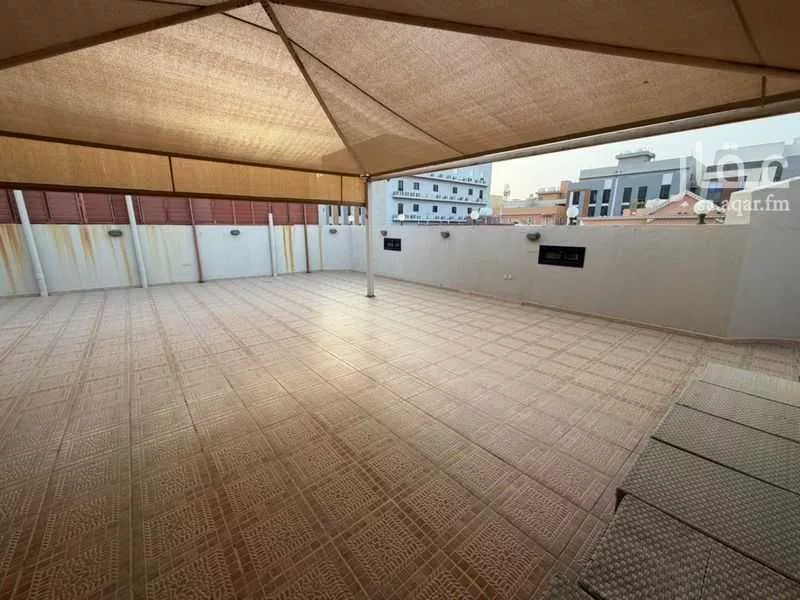 فيلا 8 غرف في الواحة 3